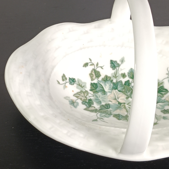 8.5 " Vtg Ivy Arbor Basket by Andre Richard Trinket Dish Small Porcelain Decor - Picture 7 of 9